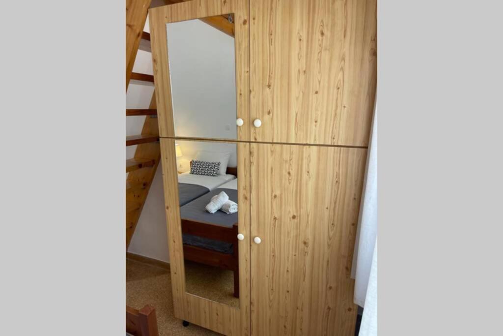 Panos Rooms Modern 3-Bedroom Apartment Ándros Kültér fotó